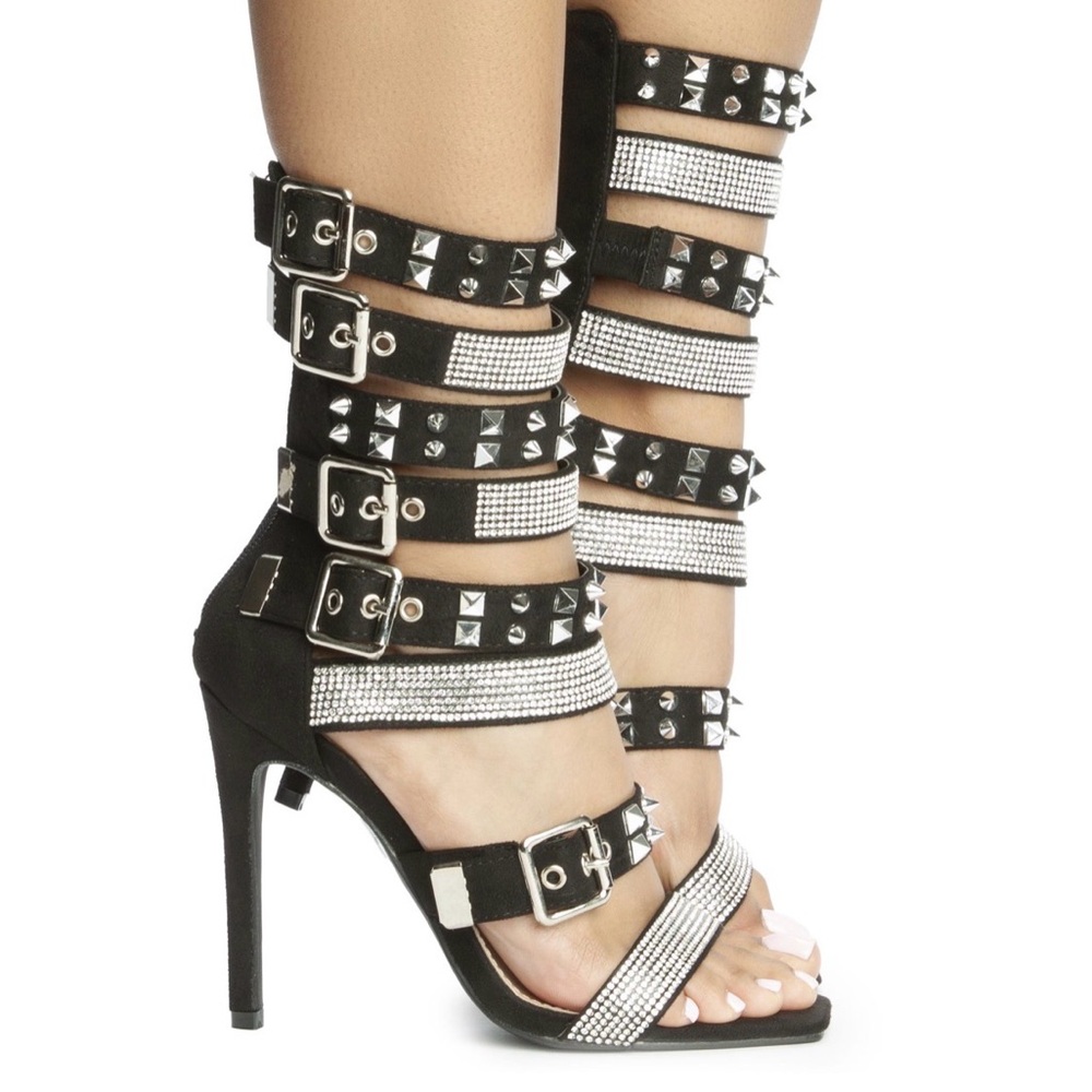 Glamorous Black and Silver Studded Heels